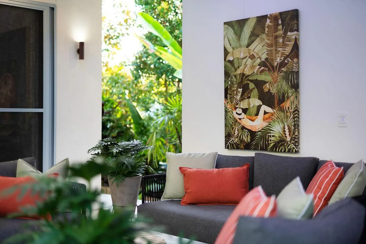 Cicada Close Hideaway Buderim 0*,